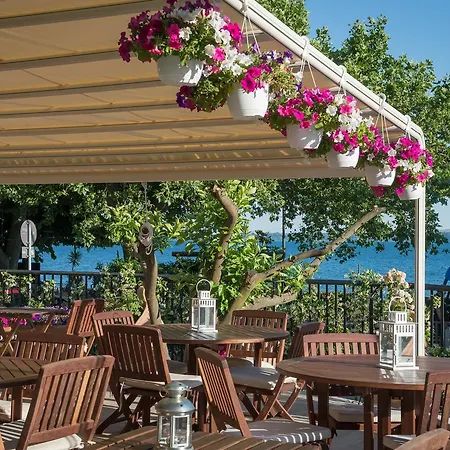 Malì Trevignano Piccolo Hotel-2